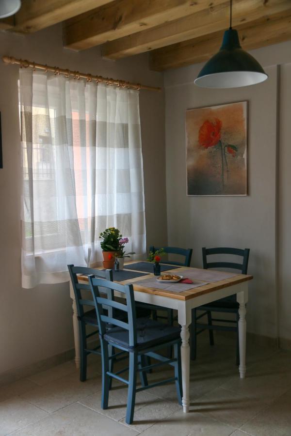 Casa Lenka Hotel Malchina Ngoại thất bức ảnh